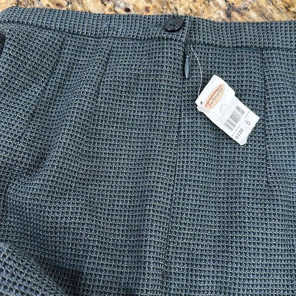 Talbots Wool High Rise Tapered Leg Textured Pants Size 6 - Picture 3 of 9